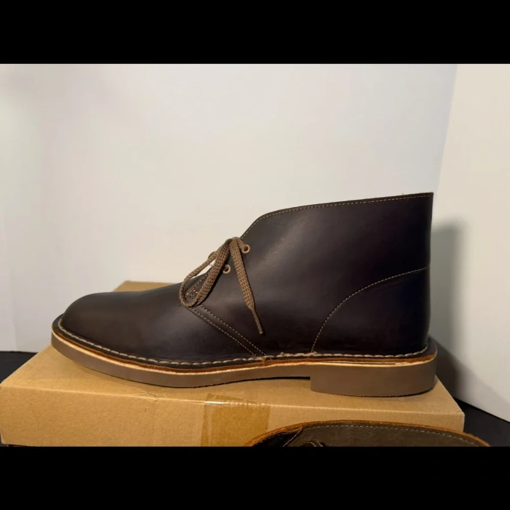 Clarks bushacre chukka